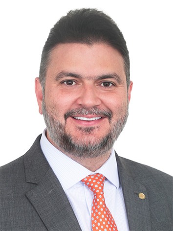 Foto oficial de Diego Coronel