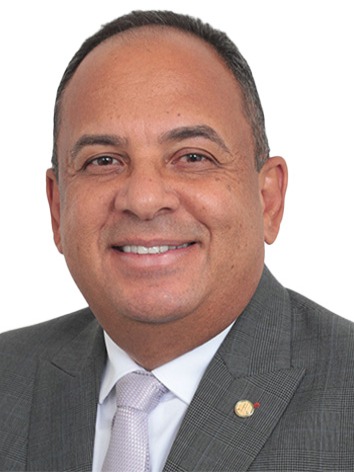 Foto oficial de Jorge Araújo