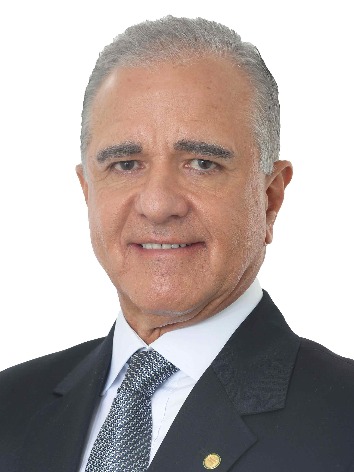 Foto oficial de Julio Lopes