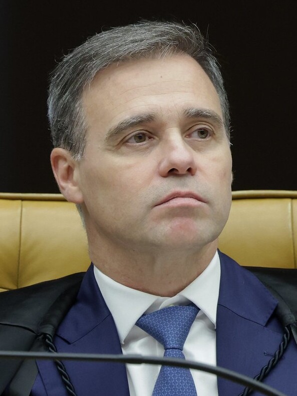 Foto oficial de André Mendonça