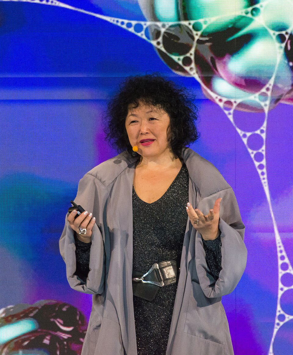 Foto oficial de Nise Yamaguchi